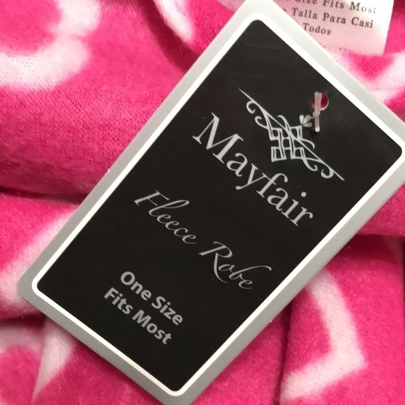 𝅺NWT Mayfair Fleece Robe - Picture 8 of 9
